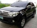 Toyota Fortuner G diesel - 2011 Automatic-0