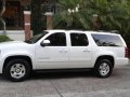 2011 chevrolet suburban v8 gas 4x2-1