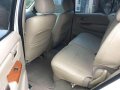 2011 Toyota Fortuner G variant diesel-10