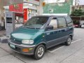 2005 Nissan Serena Turbo diesel-0