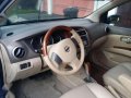 Nissan grand livina 2011-3
