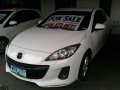 FOR SALE WHITE Mazda 3 2013-3