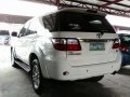 FOR SALE WHITE Toyota Fortuner 2009-6