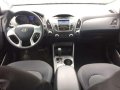2011 Hyundai Tucson Gl AT Silver For Sale -8