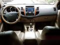 2009 Toyota Fortuner V for sale -2