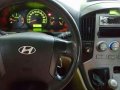 Hyundai Grand Starex VGT 2010 For Sale -1