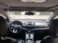 Kia sportage top of the line 2012-8