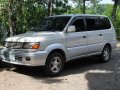 FOR SALE WHITE Toyota Revo 2000-2
