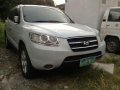 Hyundai Santa Fe 2007 4x2 AT Silver For Sale -0