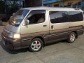 2005 toyota hiace grandia-5