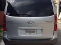 Hyundai Grand Starex 2009 AT Silver For Sale -2