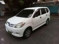 Toyota avanza j 2009-0