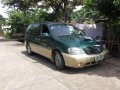 Kia Sedona 2002 AT Green Van For Sale -0