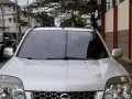 FOR SALE SILVER Nissan X-Trail 2004-1