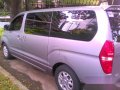 Hyundai Grand Starex Gold for sale -4