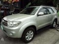 2011 Toyota Fortuner G Diesel A.T for sale-0