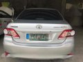 Toyota Corolla Altis 2011 MT Silver For Sale -4