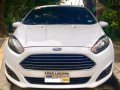 Ford Fiesta 2016 AT White For Sale -2