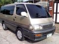 Toyota Hiace Van 3.0 Diesel supercustom Manual rare 1KZ urvan starex-0