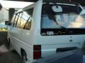 Nissan Vannette 1993 Van MT White For Sale -3