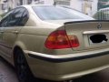 2002 BMW 318i AT Golden Sedan For Sale -3