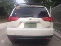 2013 Mitsubishi Montero GTV AT White For Sale -3