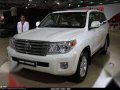 Toyota Land Cruiser LC200-1