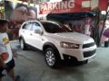 Chevrolet Captiva 2015 2.0 AT White For Sale -3