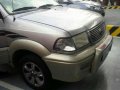 Toyota Revo VX200 AT 2002 good as new for sale -8