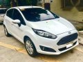 Ford Fiesta 2016 Automatic Hatchback Pearl Whilte-4