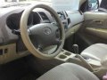 2005 Toyota hilux - Automatic gasoline for sale-8