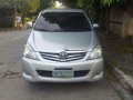 Toyota Innova V 2010-8