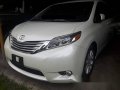 2017 Toyota Sienna for sale -1