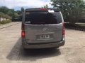Hyundai Grand Starex Gold 2014 for sale -6