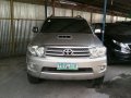 For sale well kept Toyota Fortuner 2005-2