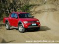 4X4 2.5 GLS MITSUBISHI Strada Triton-2