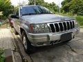 Jeep Grand Cherokee-3