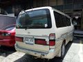 Toyota Hi Ace Super Grandia 3.0-0