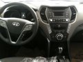 Hyundai Santa Fe 2017 NEW FOR SALE-10