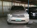 For sale well kept Toyota Fortuner 2005-4