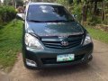 2010 toyota Innova E D4D diesel MT first owner-2