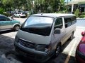 Toyota Hi Ace Super Grandia 3.0-5