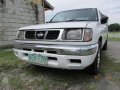 Nissan Frontier "E" 1999-1
