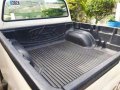 Toyota hilux 2003 Ln145 4x2 manual sr5 face-4