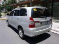 2016 Toyota Innova E Diesel Manual(not 2014 2015 Adventure Crosswind)-3