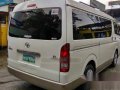 2010 Toyota Hi Ace Grandia GL for sale -1