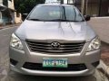 Toyota innova 2012  Van for sale -0