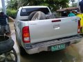 Toyota hilux 4x4 for sale -0