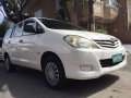 2012 Toyota Innova J Diesel White For Sale -1