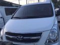Hyundai Starex Gold 2011 for sale -0